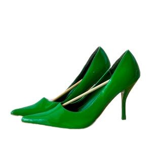 Wild diva high heel.